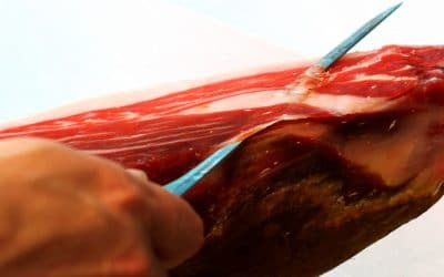 Como cortar el jamón Ibérico para que tenga el mejor sabor